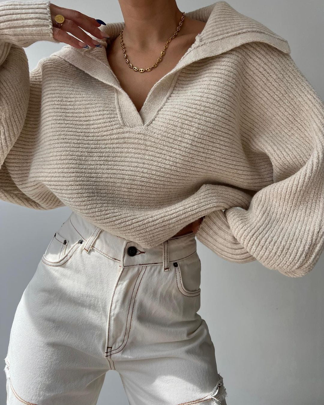 Women's Oversize Rib Sweater with Lapel Collar and Deep V-Neck Mune Fashion