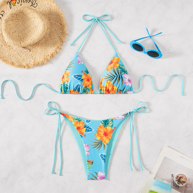 Ladies bikini set with floral pattern and adjustable straps Mune Fashion