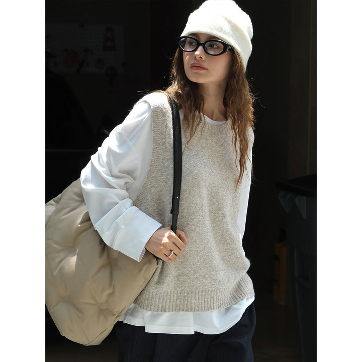Women Soft Oversized Knit Vest made of Wool Blend with Round Neckline Mune Fashion