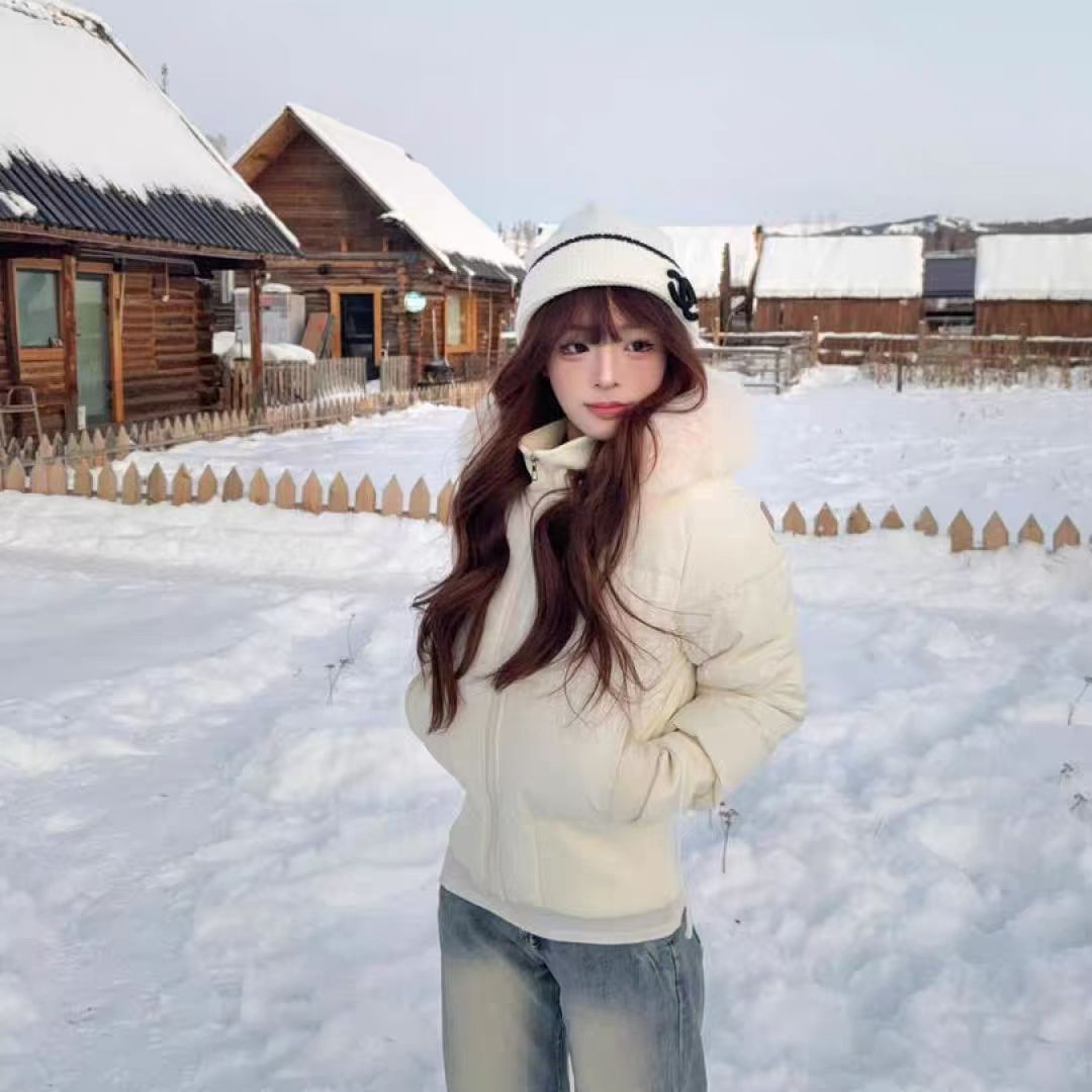 Warm Lightweight Quilted Detachable Hood Winter Jacket Women | Mune Fashion