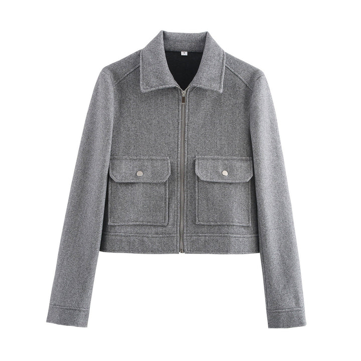 Women short cut wool mix jacket with shirt collar, zipper and patch flap pockets Mune Fashion