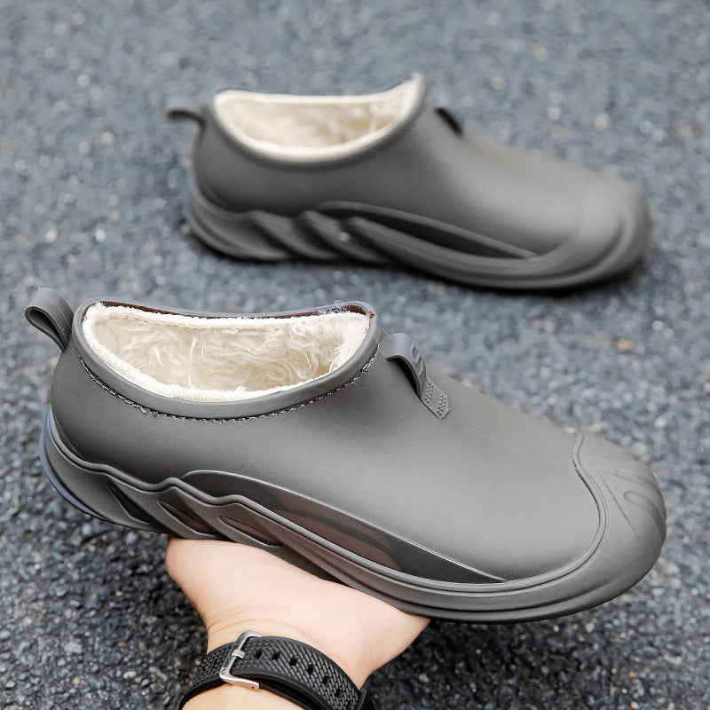 Men's insulated waterproof slip-on clogs with thermal lining and profiled outdoor outsole Mune Fashion