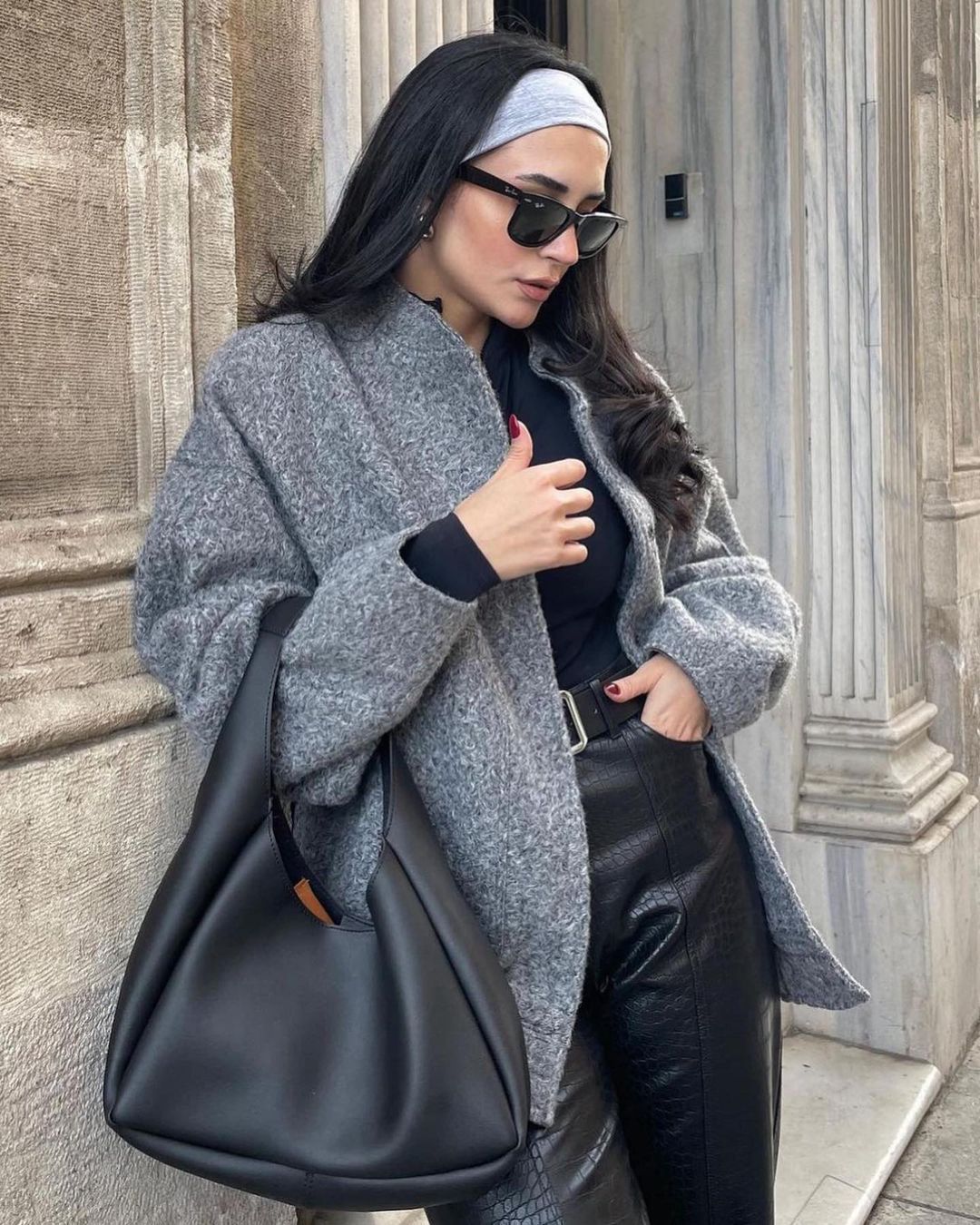 Women's Cozy and Elegant Wool Jacket
