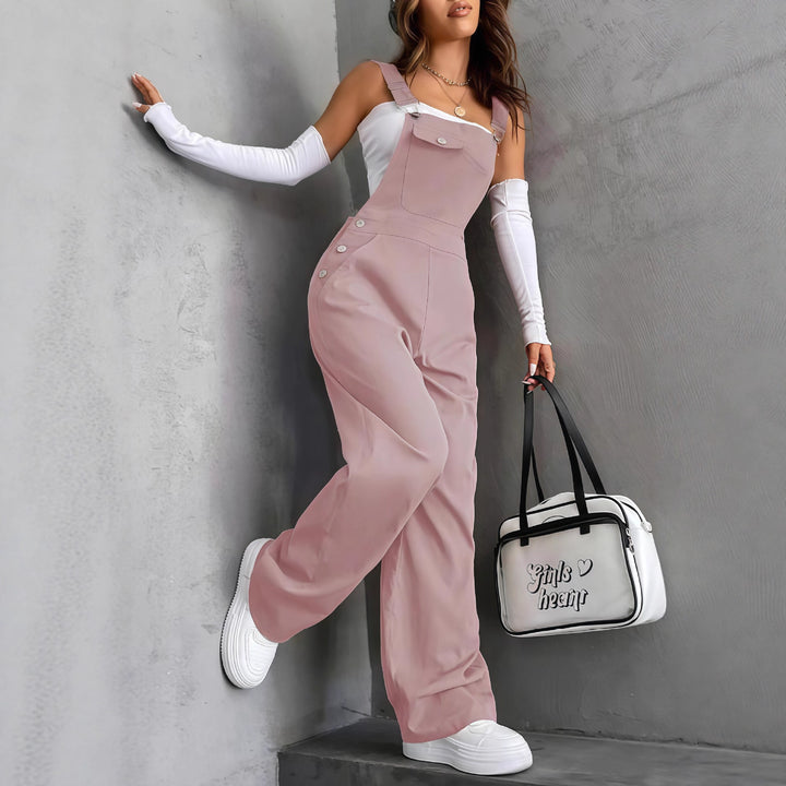 Women’s loose overall with side decorative buttons, chest pocket and wide leg Mune Fashion