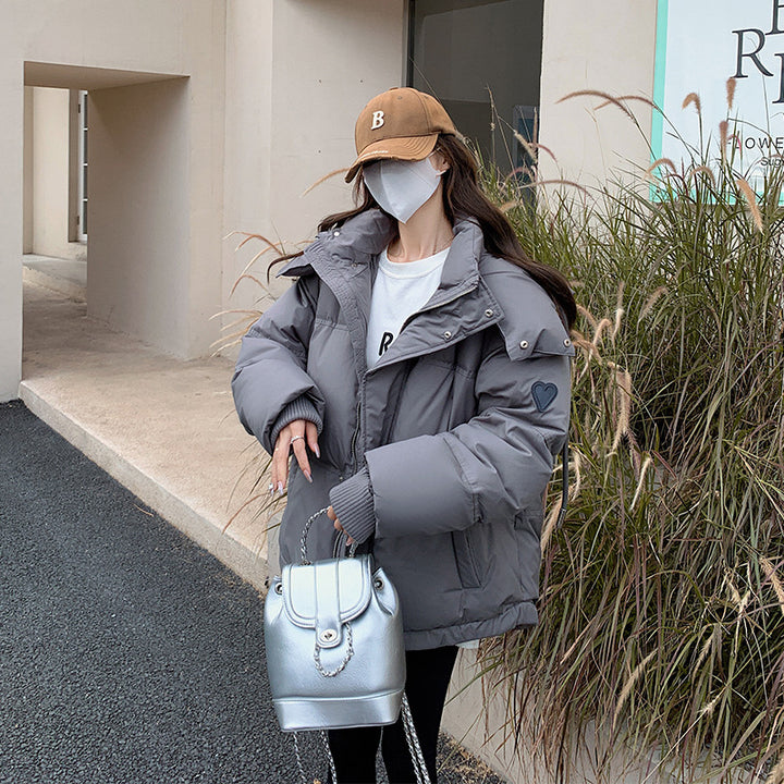 Women's slightly padded oversized quilted jacket with hood and concealed zipper Mune Fashion