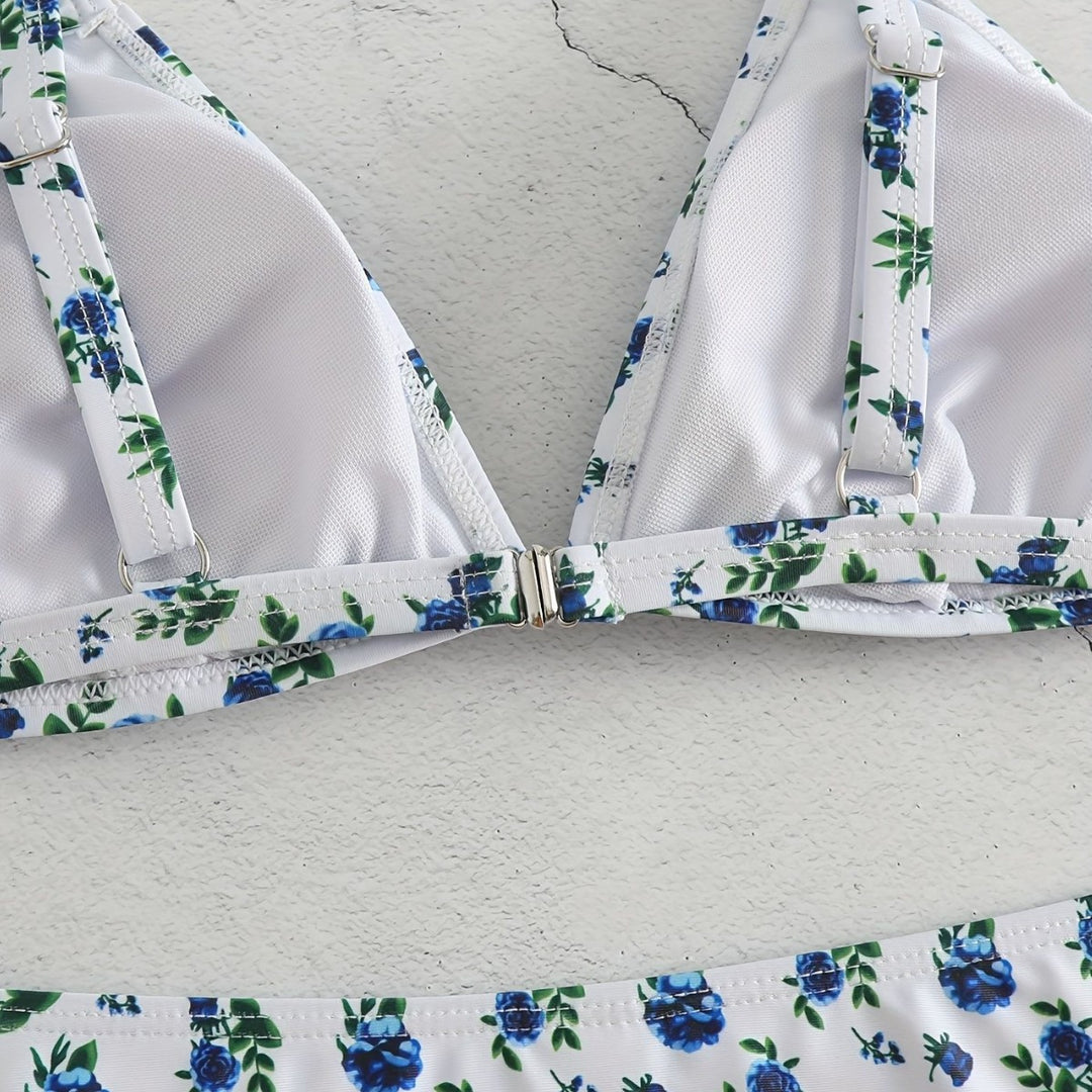 Women Triangle Bikini with Luxurious Details Mune Fashion