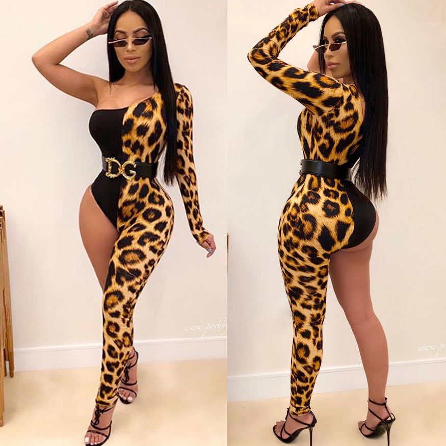 Women's figure-flattering one-piece with asymmetric design and leopard print Mune Fashion