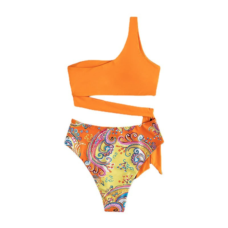 Women's triangle bikini with asymmetric top and elegant wrap band Mune Fashion