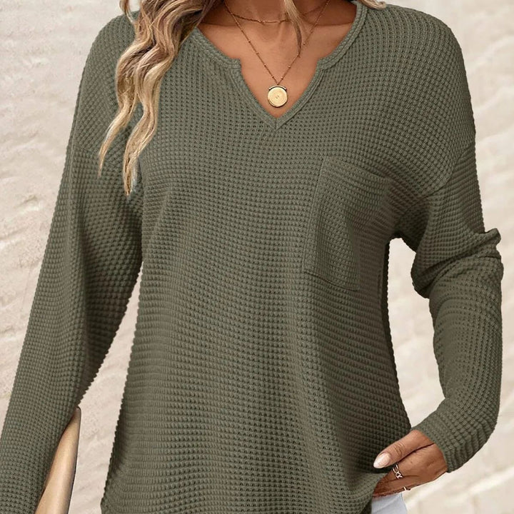 Ladies waffle knit long sleeve with V-notch, chest pocket and casual oversized fit Drune