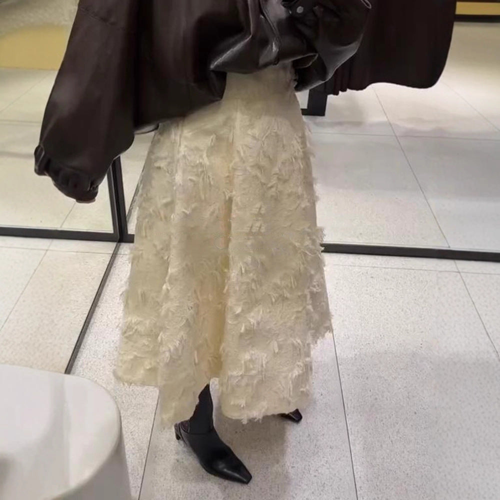 Women's midi skirt with high waist and fringed texture Mune Fashion