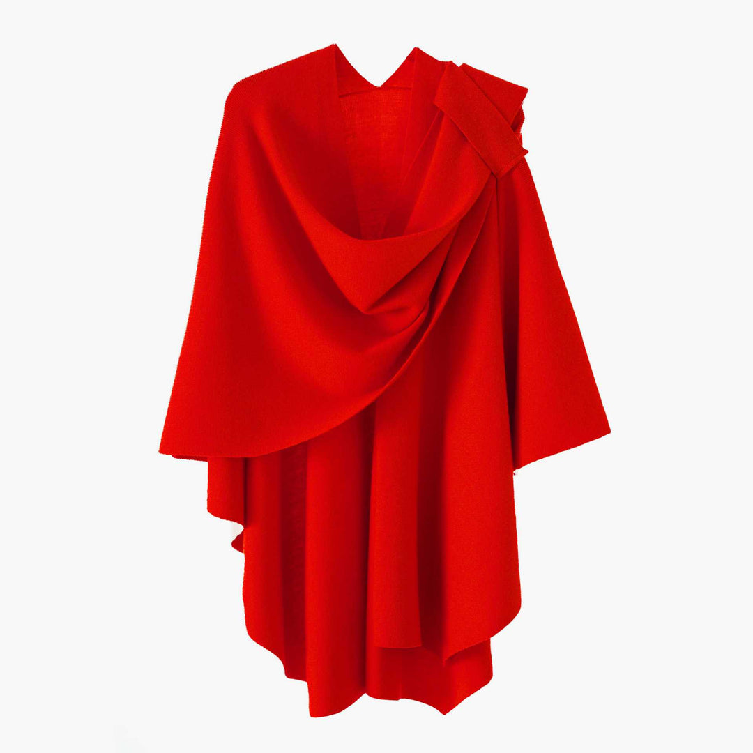 Women's hooded poncho made of fine knit with asymmetric hem Mune Fashion
