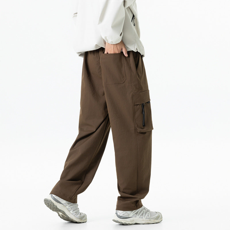 Herren Breit geschnittene Cargo-Hose mit elastischem Bund, Klappentaschen und Kniepaneelen Mune Fashion