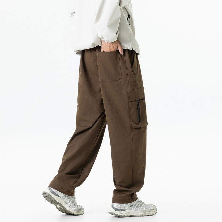 Herren Breit geschnittene Cargo-Hose mit elastischem Bund, Klappentaschen und Kniepaneelen Mune Fashion