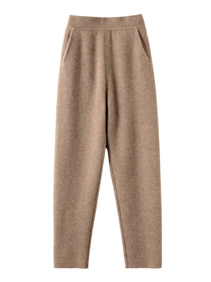 Women High-waisted knit pants with cashmere-like texture and tapered leg Mune Fashion