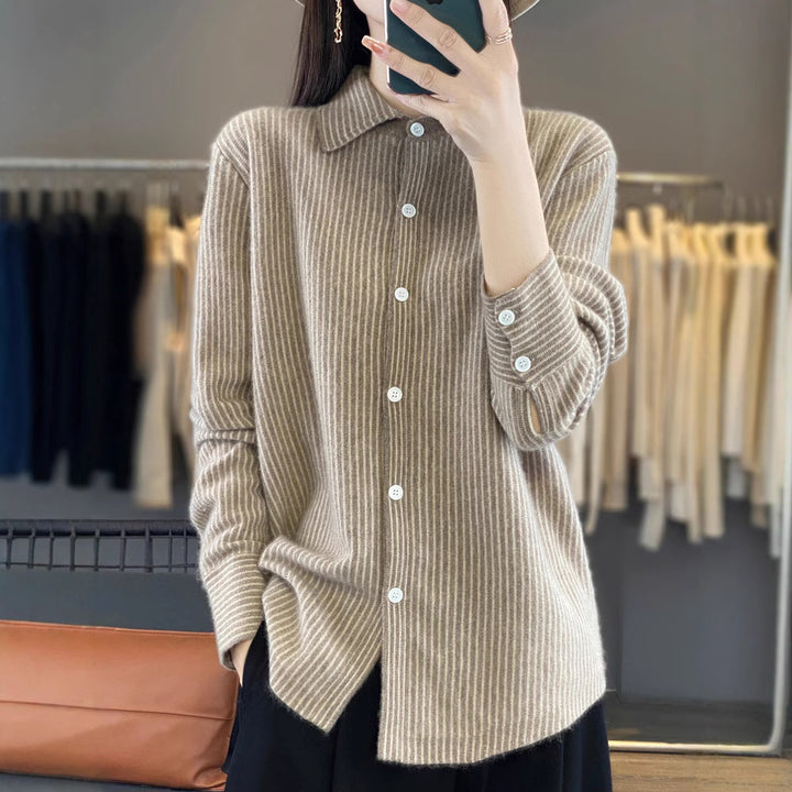 Women's Lightweight Fine Knit Shirt with Polo Collar and Fine Vertical Stripes Mune Fashion