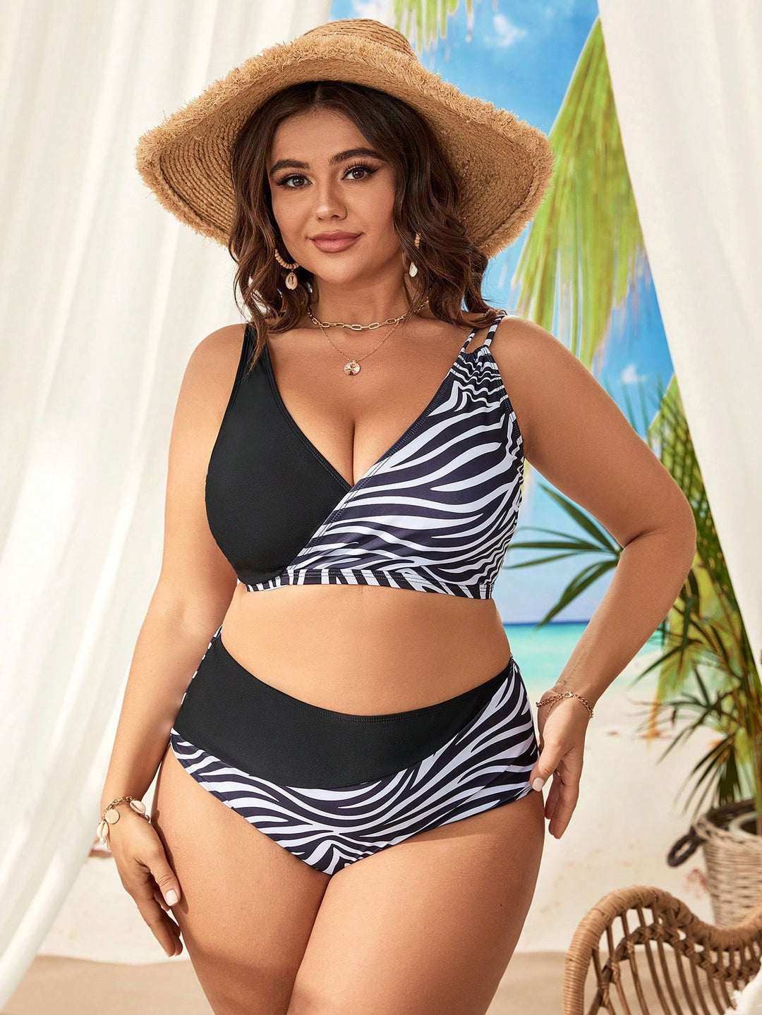 Women's Colorful Patterned Bikini Mune Fashion