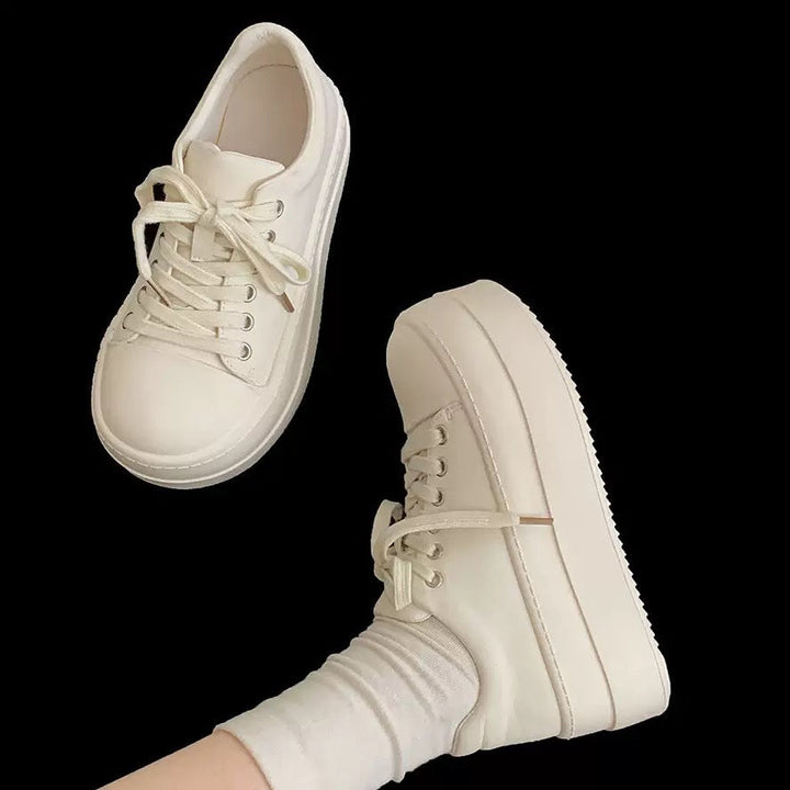 Women's Platform Sneaker with Fashionable Design and Comfortable Cushioning Mune Fashion