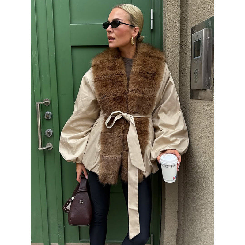 Women Short Tailored Jacket with Fur Collar and Balloon Sleeves Mune Fashion