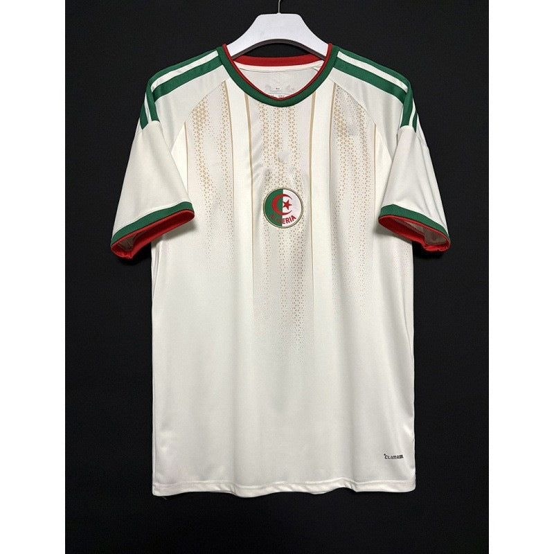 Men's breathable performance soccer jersey with mesh inserts and embroidered Mune Fashion badge
