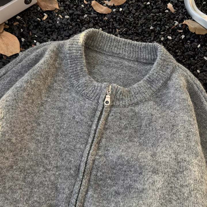 Unisex Fine knit zip cardigan with round neck and soft alpaca mix Mune Fashion