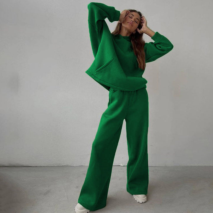Women's nan Cozy complete set with extra soft oversized hoodie, kangaroo pocket and high-waist palazzo sweatpants Mune Fashion