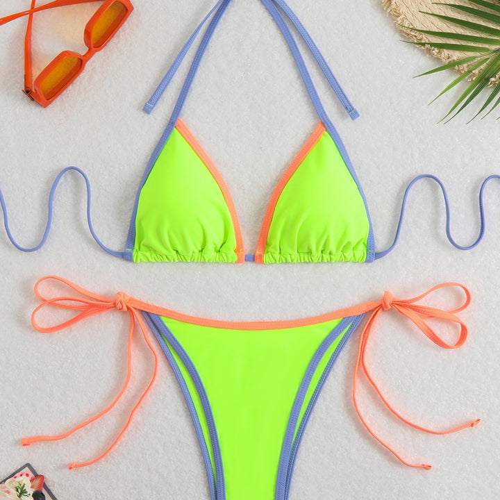 Ladies bikini set with adjustable straps and colorful accent Mune Fashion