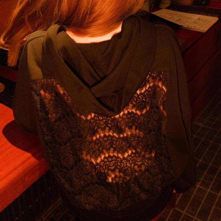Ladies' oversized hooded sweater with floral lace insert on the back Mune Fashion