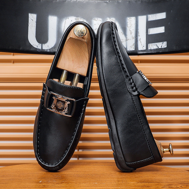 Men's Elegant Loafers with Stylish Metal Buckle Detail