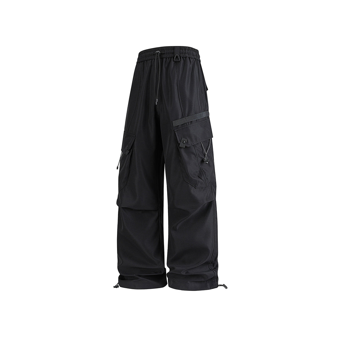 Men's Wide Utility Cargo Pants with Drawstring Waist, Multiple Pockets, and Adjustable Leg Openings Drune