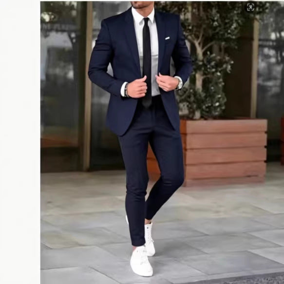 Men's fitted suit set made of lightweight stretch twill with single-button blazer and flat-front trousers Mune Fashion
