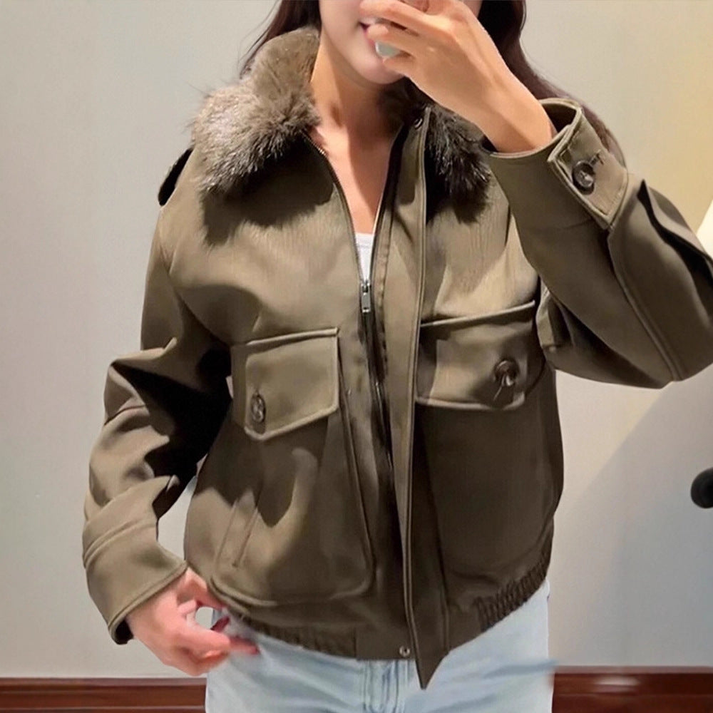 Women's pilot jacket made of suede imitation with removable faux fur collar and patch flap pockets Mune Fashion