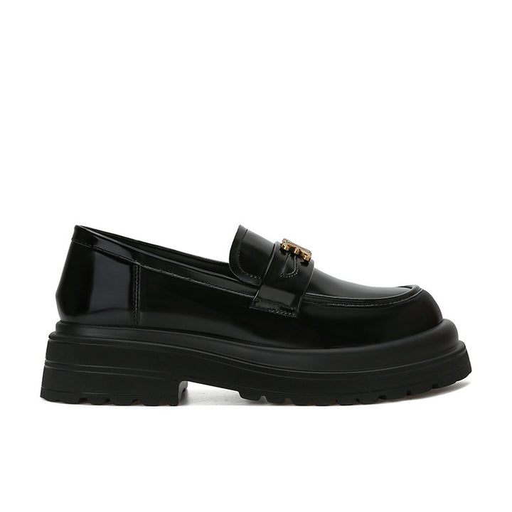 Ladies' Plateau Loafer in Retro Shine with Distinctive Decorative Strap Mune Fashion