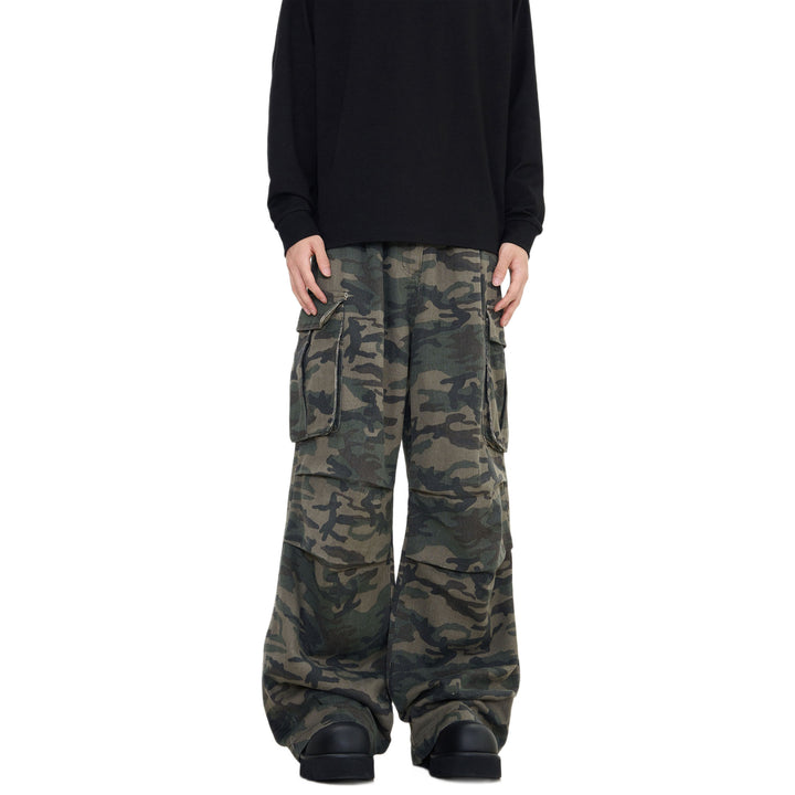 Women's fashionable cargo pants with camouflage pattern Mune Fashion