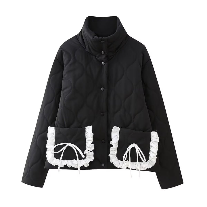 Women's short quilted jacket with high stand-up collar and ruffle pockets Mune Fashion