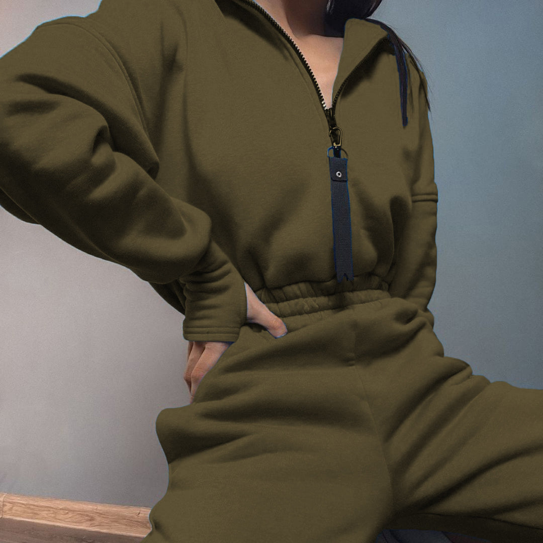Women's short half-zip loungewear set with elastic waistband and oversized fit Mune Fashion