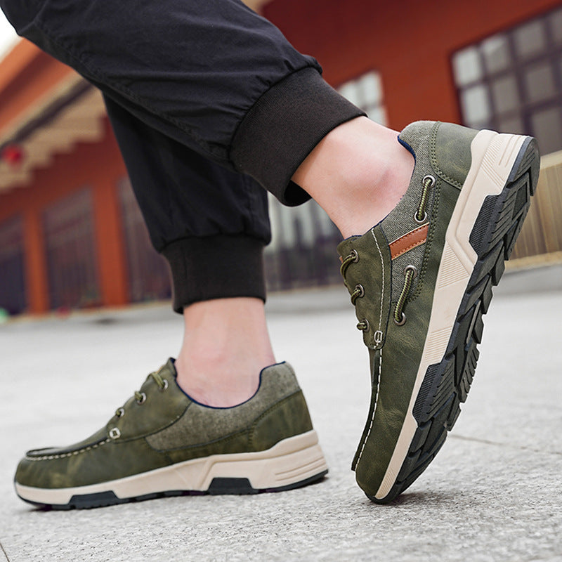 Men's moccasin-inspired city sneaker with profiled rubber sole and padded heel collar Mune Fashion