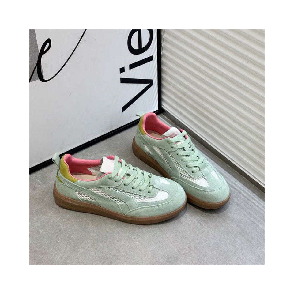 Women Retro Sneaker with breathable surface structure and structured sole Mune Fashion