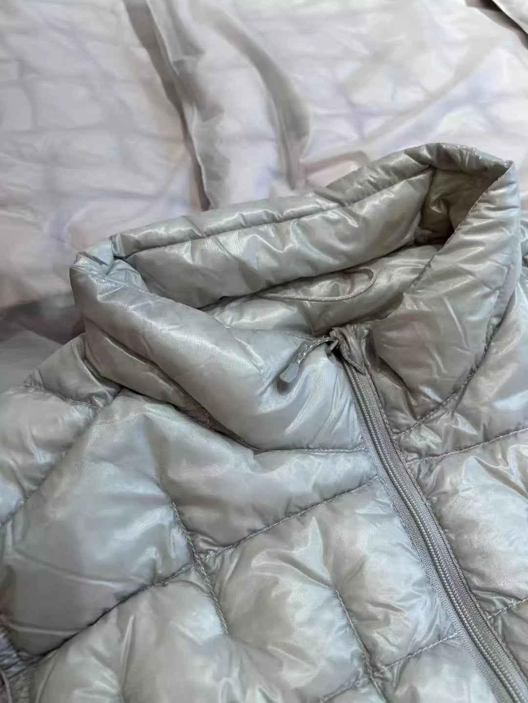 Women's light quilted jacket with high stand-up collar and zipper Mune Fashion