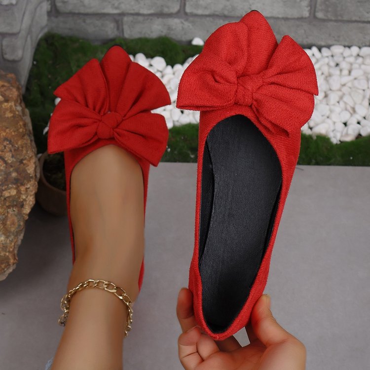 Ladies' pointed ballerina slippers with decorative bow and padded comfort insole Mune Fashion