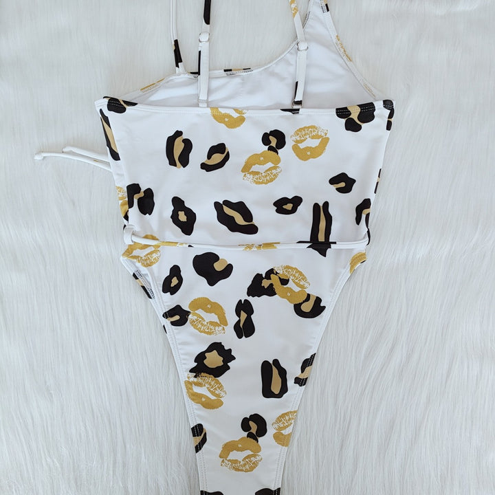 Ladies Elegant Swimsuit with Tying Detail Mune Fashion