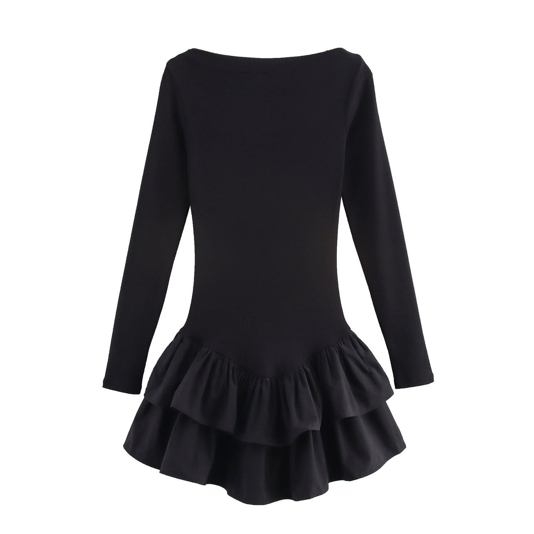 Women's figure-hugging mini dress with tiered ruffles and boat neckline Mune Fashion