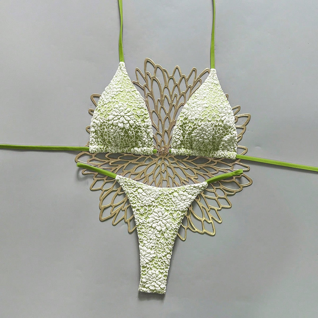 Women's triangle bikini with textured crochet look Mune Fashion