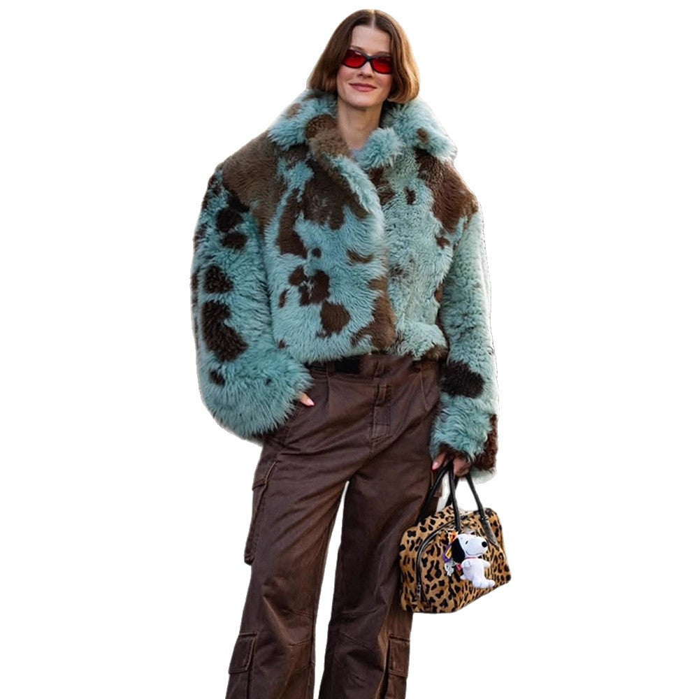 Women's Cropped Faux Fur Coat with Voluminous Shawl Collar Mune Fashion