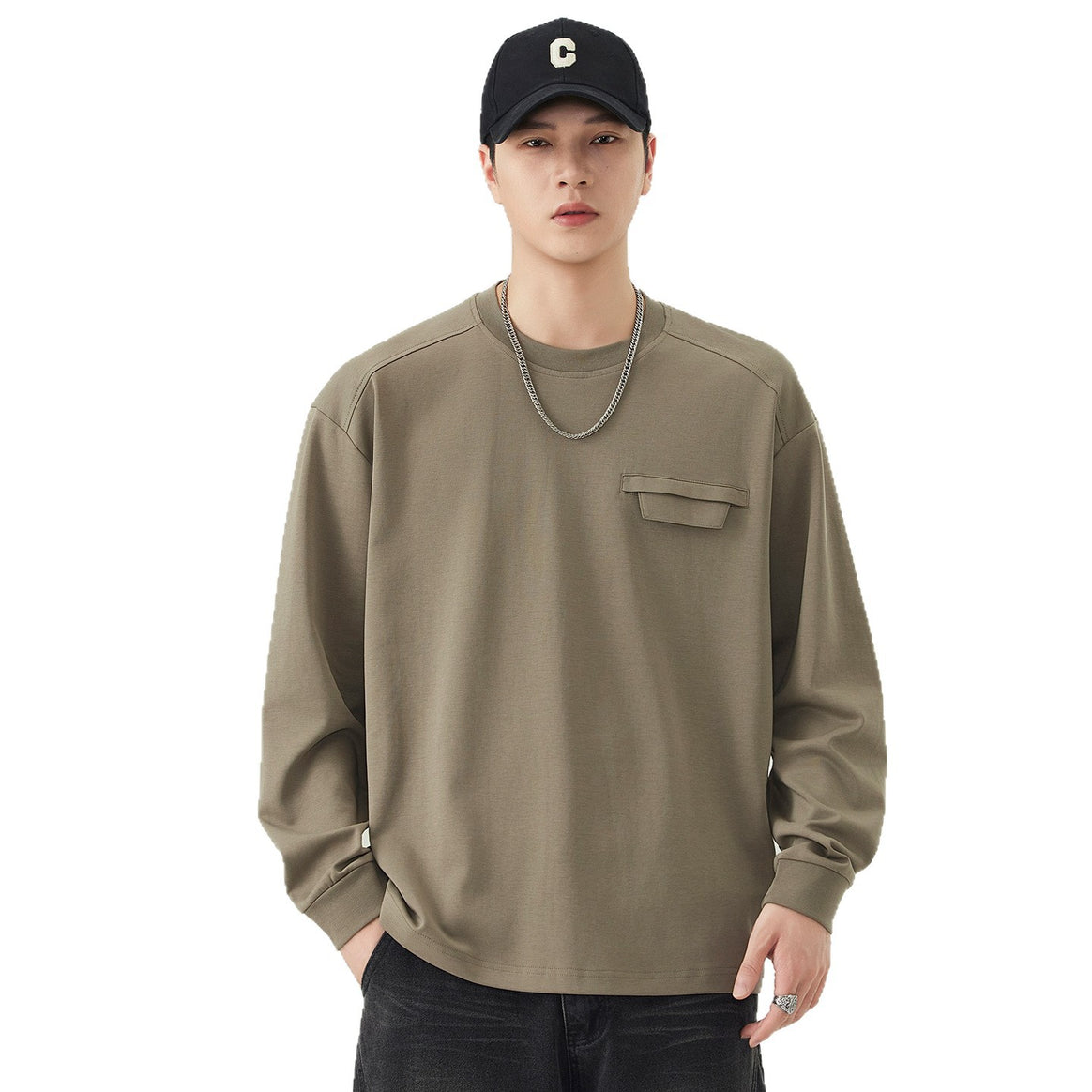 Men's Oversize Sweatshirt with Chest Pocket and Raglan Sleeves Mune Fashion