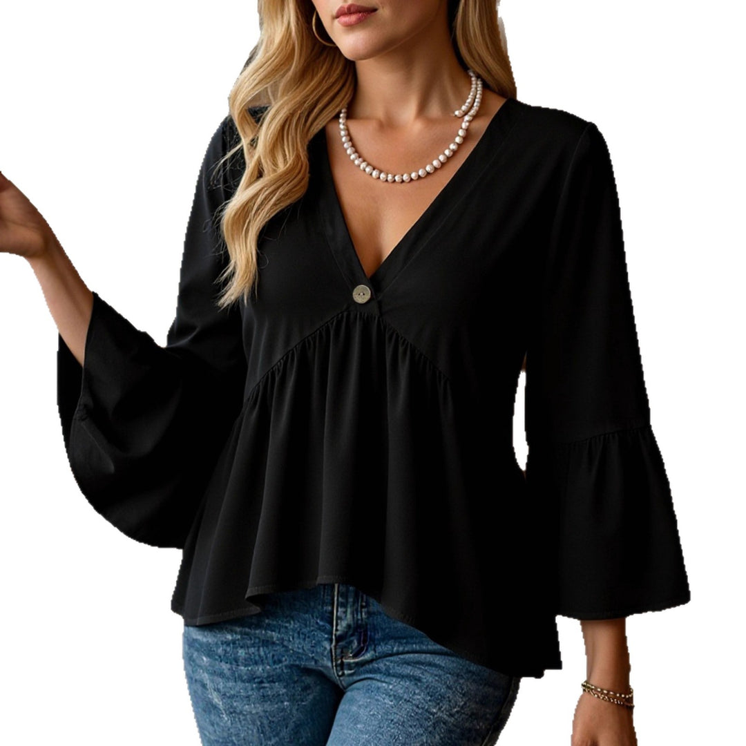Women's tunic blouse with V-neck, gathered empire seam and trumpet sleeves Mune Fashion