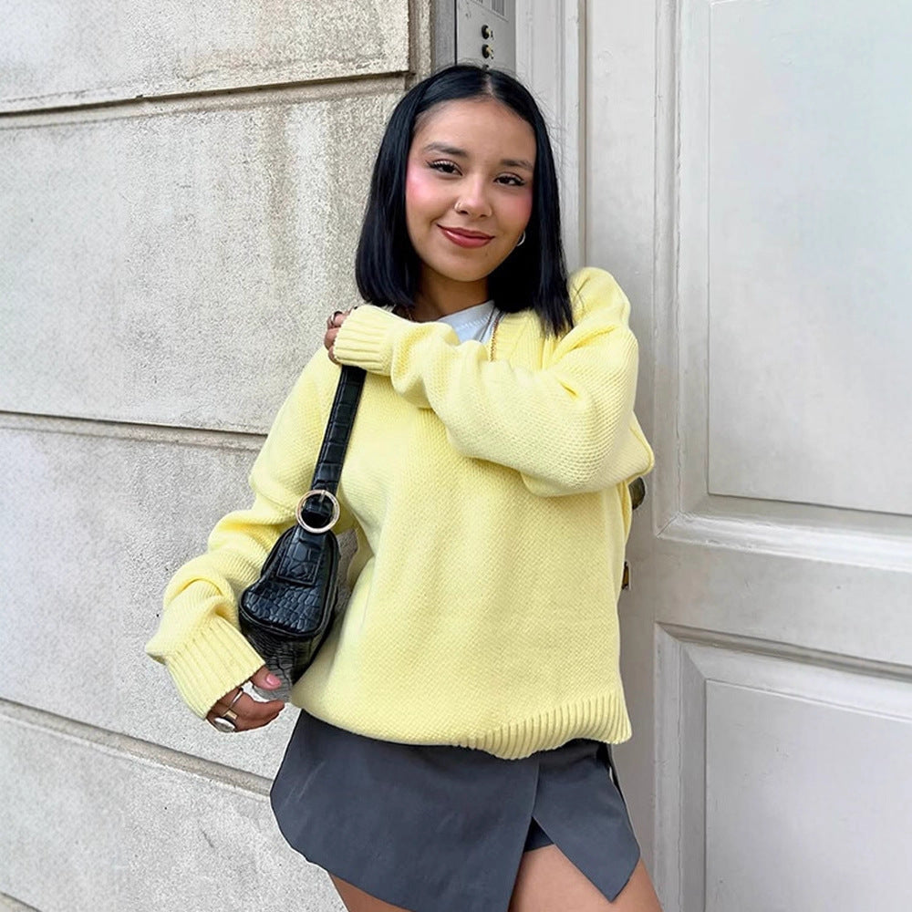 Women Oversize V-Neck Fine Knit Sweater with Structured Stitch Look and Ribbed Cuffs Mune Fashion