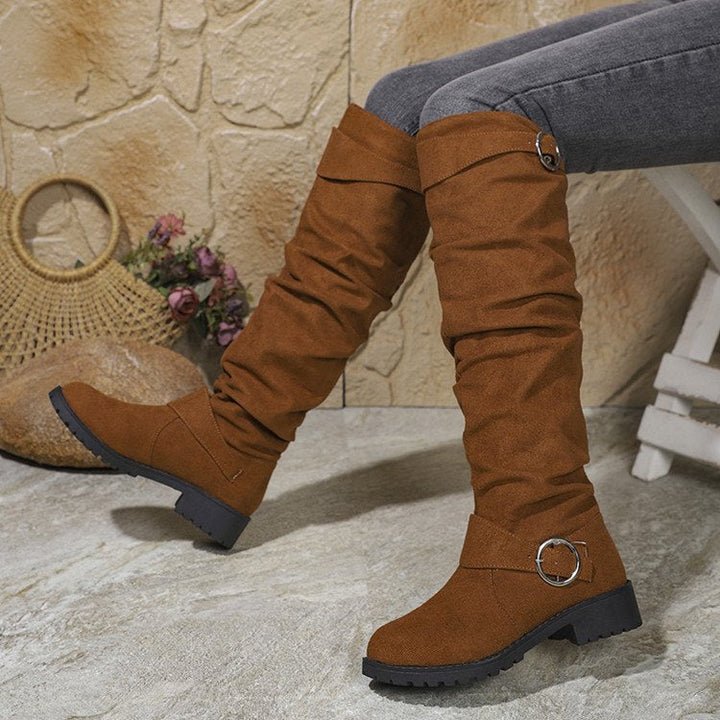 Ladies Over-The-Knee Boots Made Of Soft Suede with Decorative Buckle Detail Mune