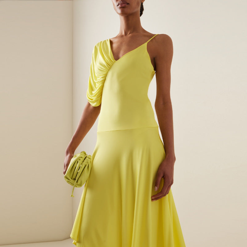 Women's asymmetrical one-piece swimsuit with voluminous puff sleeves Mune Fashion