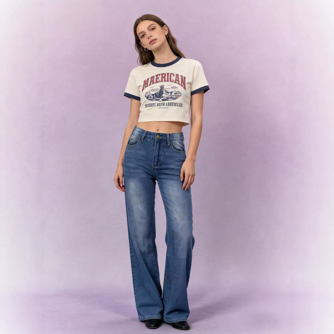 Women's high-waisted jeans with a slim hip fit and wide flare in retro style Mune Fashion