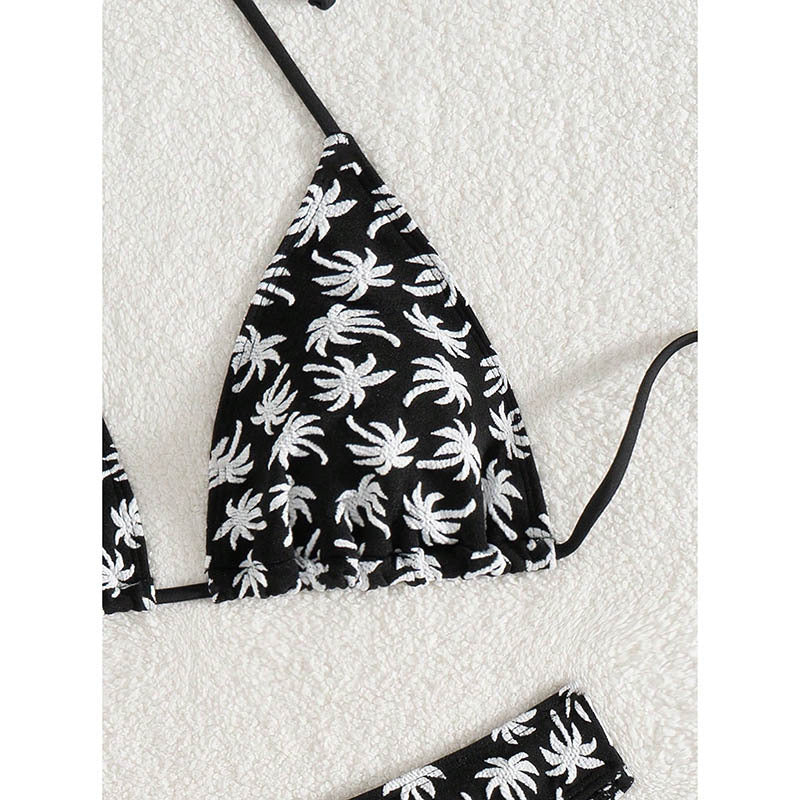 Women's Triangle Bikini with Creative Leaf Pattern Mune Fashion